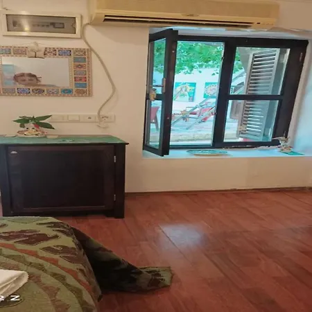 Ξενοδοχείο Hadrianus Pansion