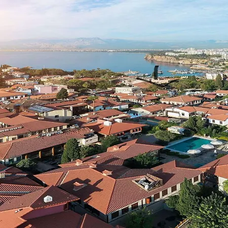 Ξενοδοχείο Hadrianus Pansion 3*