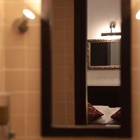 Hadrianus Pansion Hotel 3*