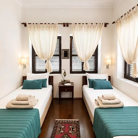 Hadrianus Pansion Hotel Antalya