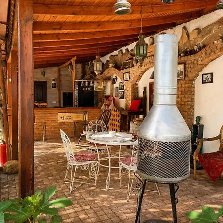 Hotel Hadrianus Pansion