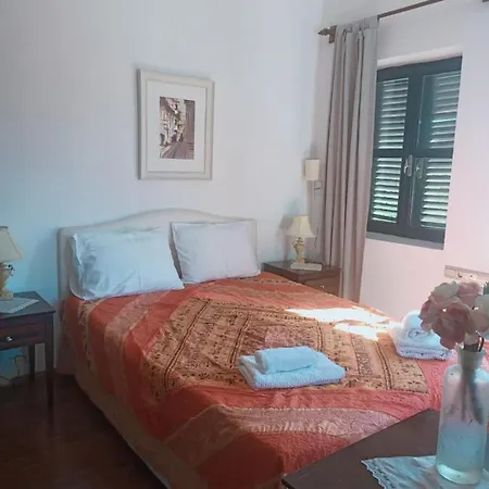 Hotel Hadrianus Pansion 3*