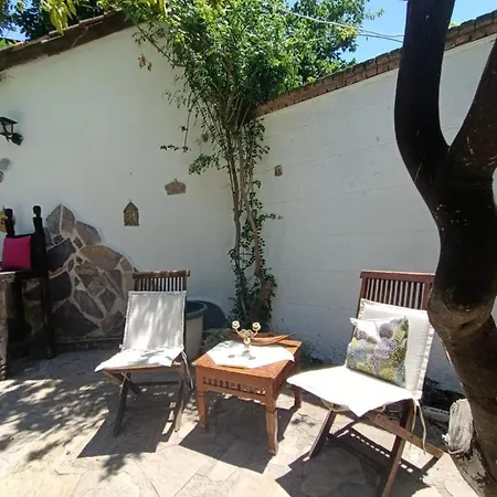 Hadrianus Pansion Hotel Antalia