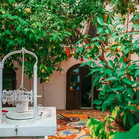 Hotel Hadrianus Pansion 3*